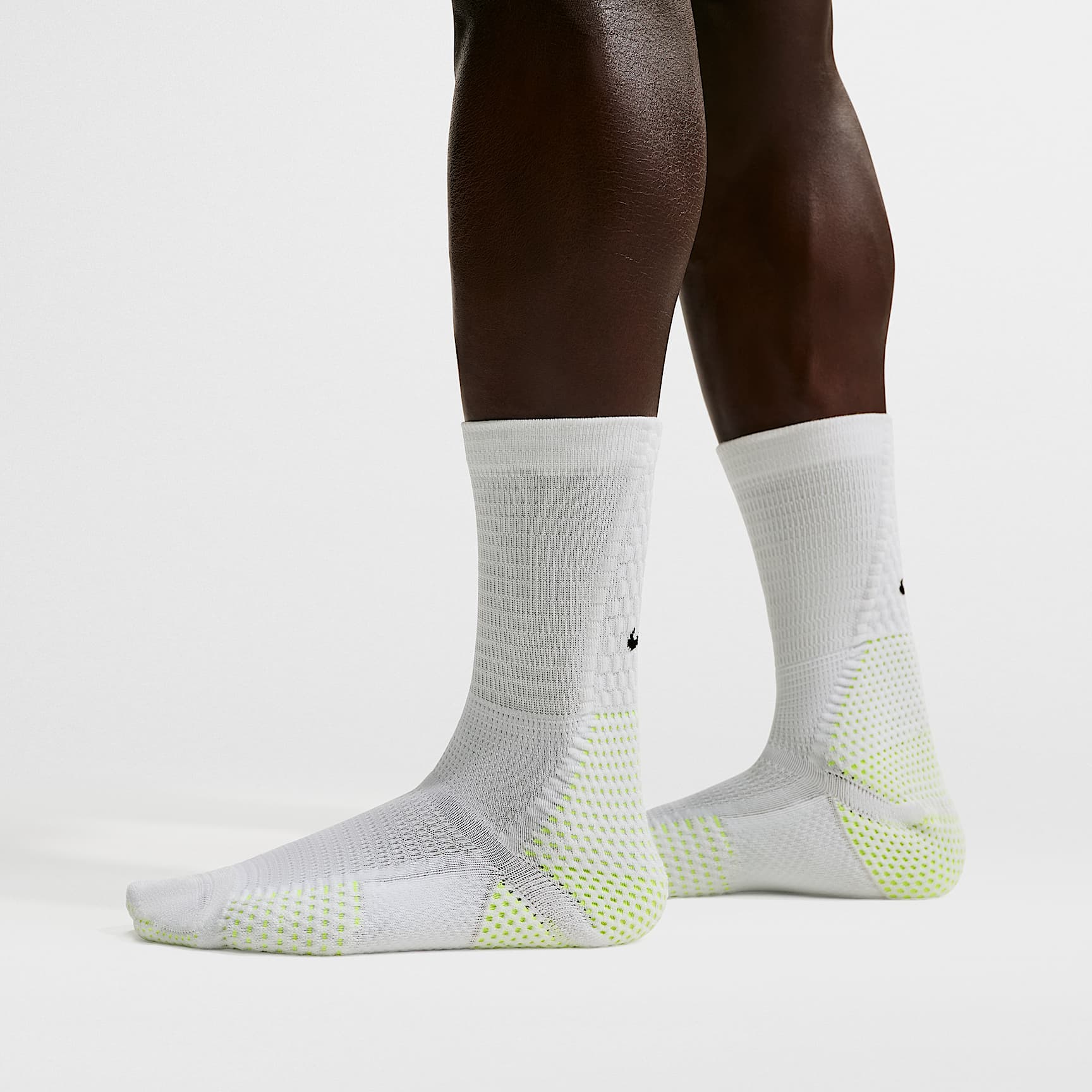 Nike Unicorn Dri-FIT ADV Cushioned Crew Socks (1 Pair). Nike JP